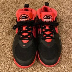 Nike girls basketball shoes size 4Y